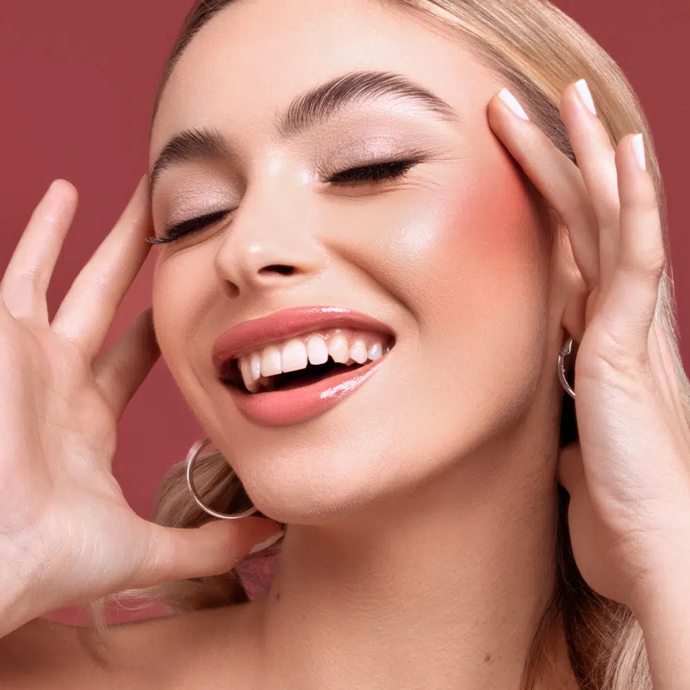 MIA MAKEUP DRIPPY BLUSH CHEEK TINT 04 ROSY WHISPERS skysti skaistalai, 5 ml