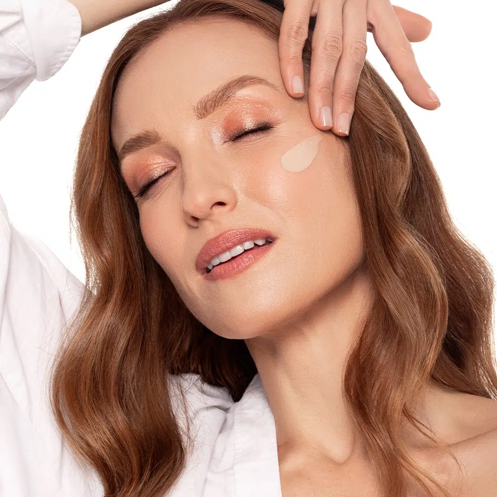 MIA MAKEUP ilgai išliekantis makiažo pagdas su SPF25 TRUE LOCK NO TRANSFER FOUNDATION 02 CHANTILLY, 35 ml